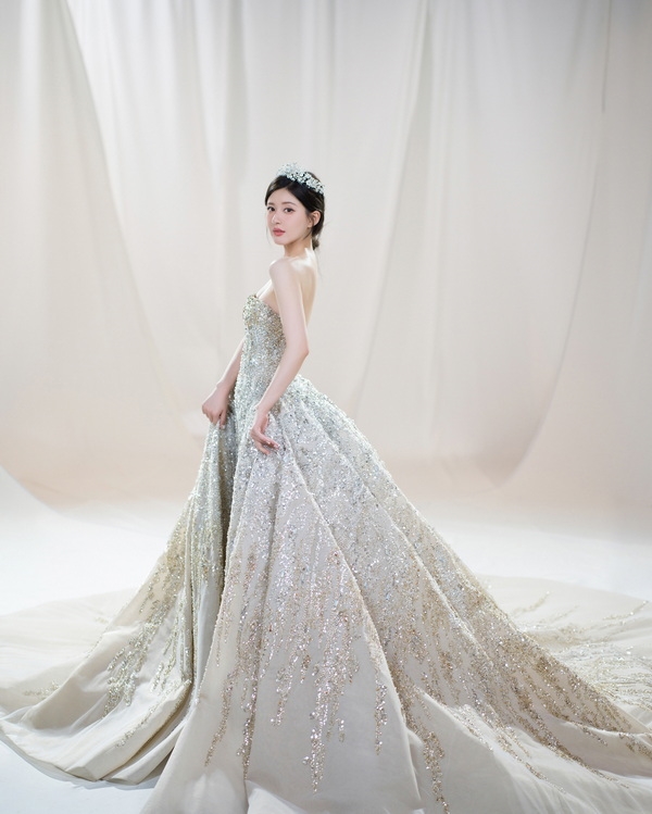 一番くじ ホロライブ wedding dress style Ichiban Kuji Hololive Wedding Dress Style - Tokoyami Towa