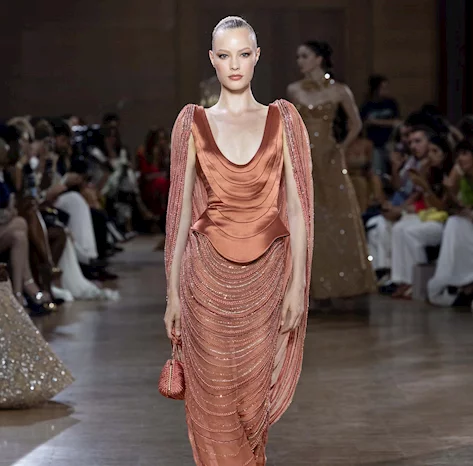 COUTURE