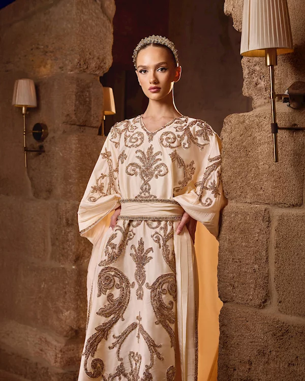 vintage-rose-midi-dress